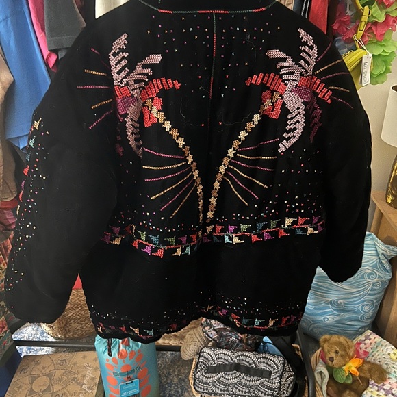 FARM Rio Multicolor Embroidered Jacket - Picture 5 of 10
